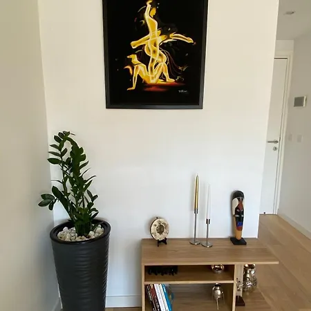 Stylish One-bedroom In Apartament Engomi