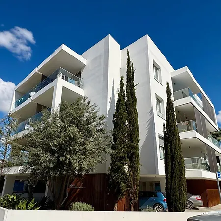 Lägenhet Stylish Near Unic Medical School & Euc