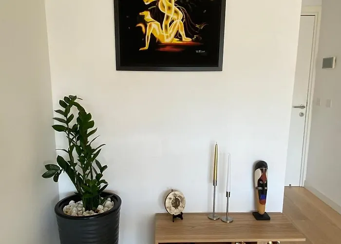 Stylish Near Unic Medical School & Euc Lägenhet Engomi